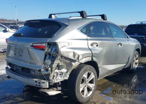 2017 Lexus Nx 200T z USA, uszkodzony, nr VIN JTJBARBZ9H2103565